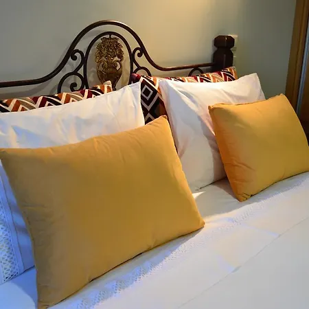 Πανσιόν Altitude House Belmonte (Castelo Branco)