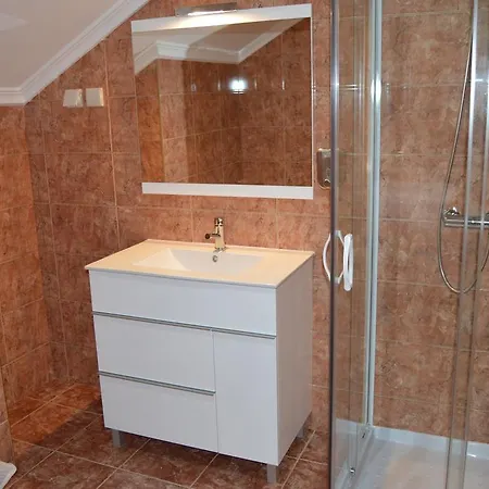 Πανσιόν Altitude House 2*