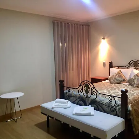 Altitude House Πανσιόν Belmonte (Castelo Branco)